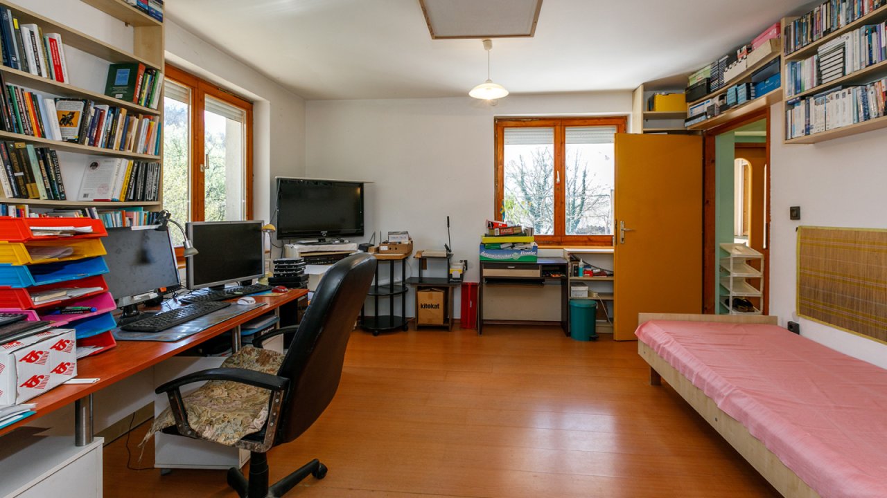 Völlig autark leben Nähe Balaton  auf großem Grundstück (AAA-CM174) (CM174-2)