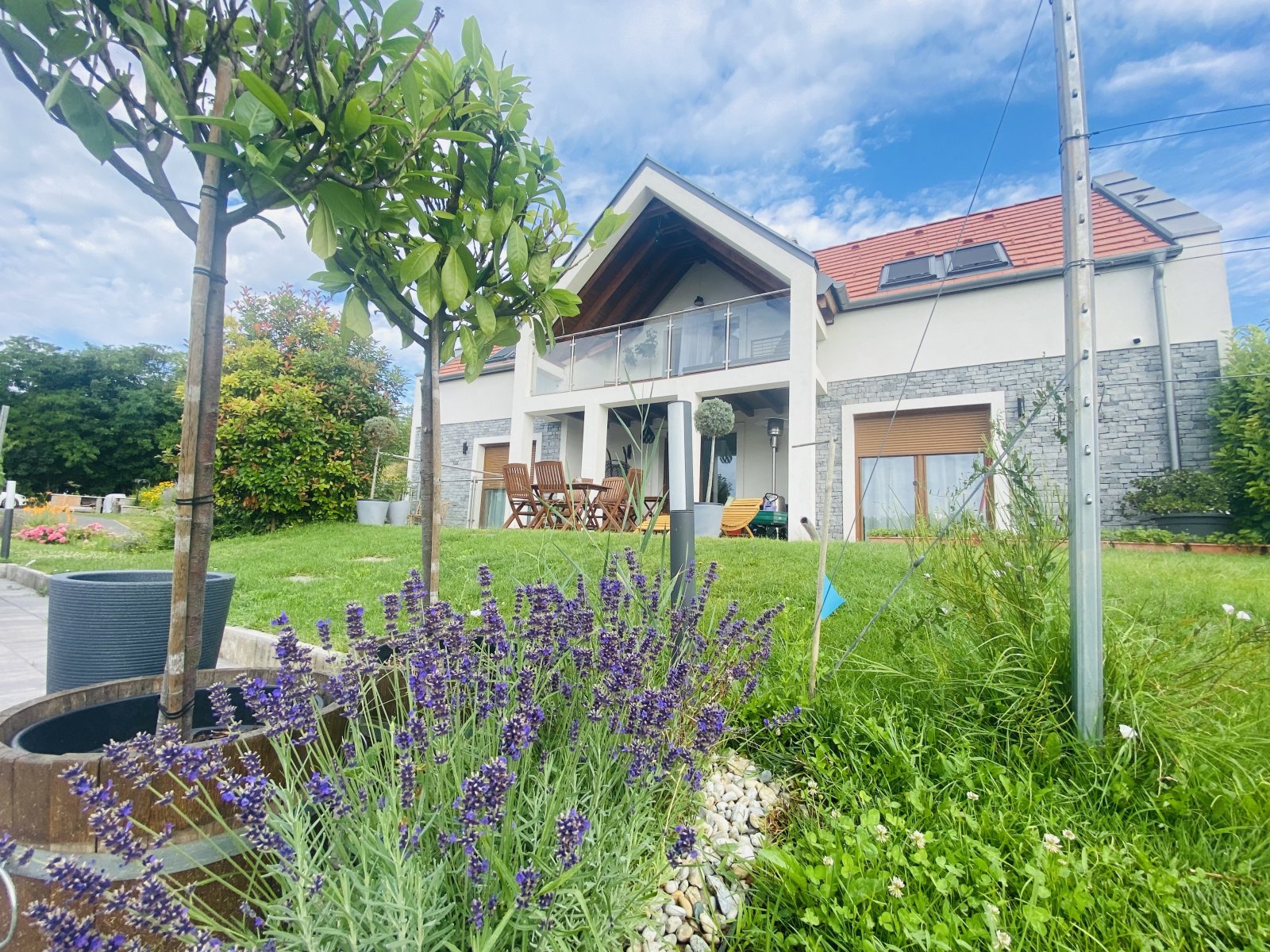 (AAA) Wunderschönes Landhaus / Apartmenthaus mit Panoramablick auf den Balaton