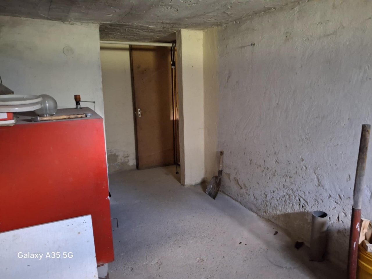 (BAA) Renoviertes Einfamilienhaus für die große Familie in guter Lage (FB2293)