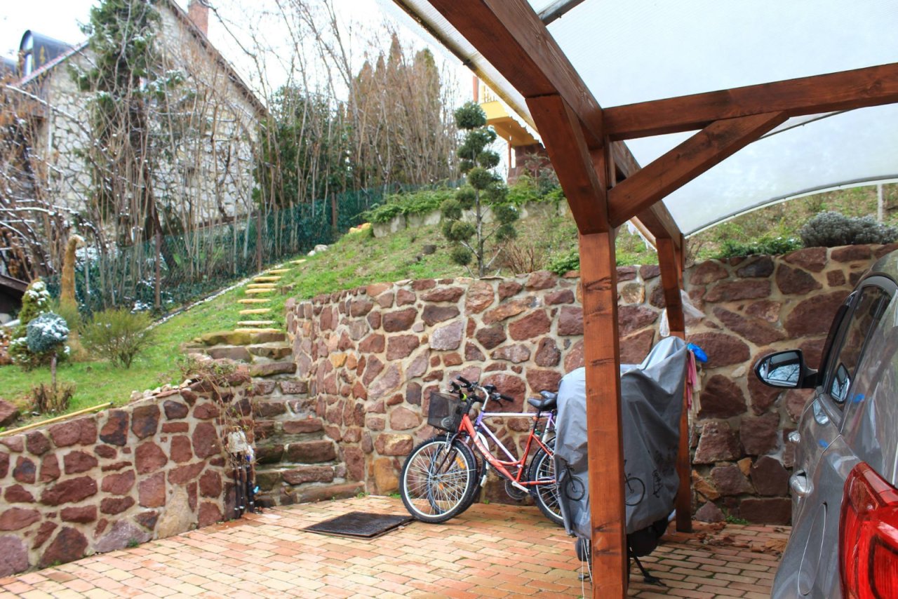 (AAA) Landhaus am Balaton mit Panoramablick für zwei Generationen (FB6009)