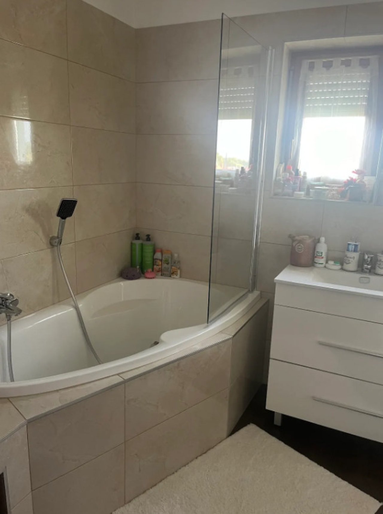 (AAA) Renovierte 3-Zimmer-Wohnung im 3. Obergeschoss (HGY4540)