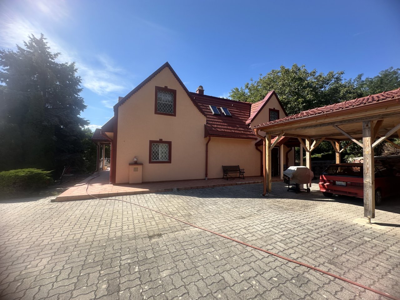 (AAA) Exklusives Investment in den Bergen von Badacsonytomaj (NYV6678)