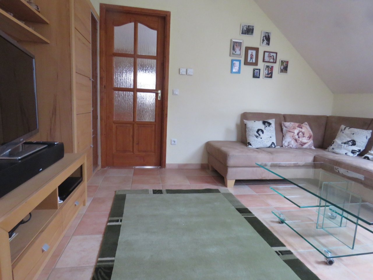 (AAA) Komplett renoviertes Weinberg-Landhaus Nähe Balaton (CM164-2)