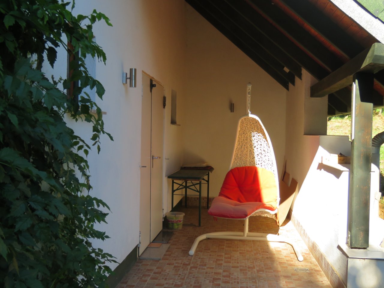 (AAA) Komplett renoviertes Weinberg-Landhaus Nähe Balaton (CM164-2)