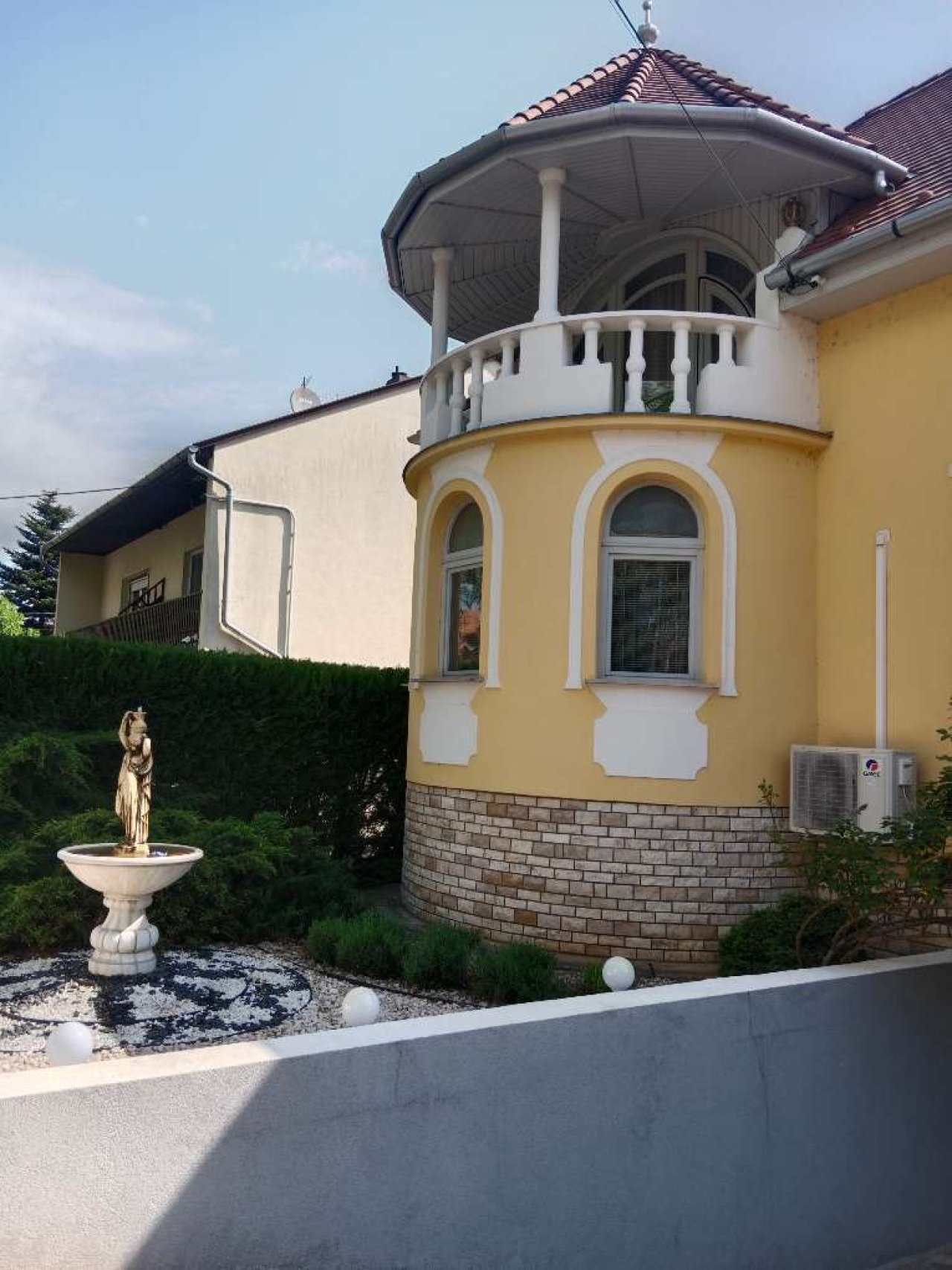 (AAA) Herrschaftliche Villa in Traumlage vom weltbekannten Thermalbad Héviz (WH5878)