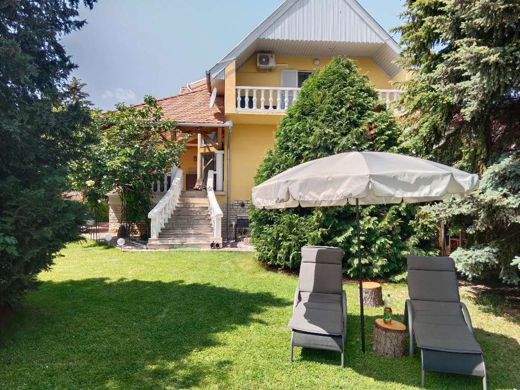 (AAA) Herrschaftliche Villa in Traumlage vom weltbekannten Thermalbad Héviz