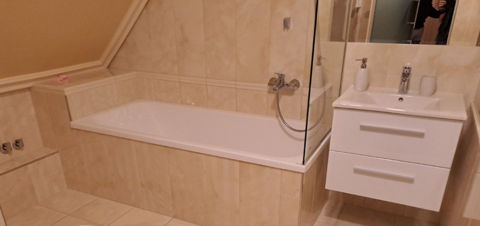 (AAA) Luxuriöses Seminar- oder Familienhaus mit Wellnessoase bei Österreich (IMM532)