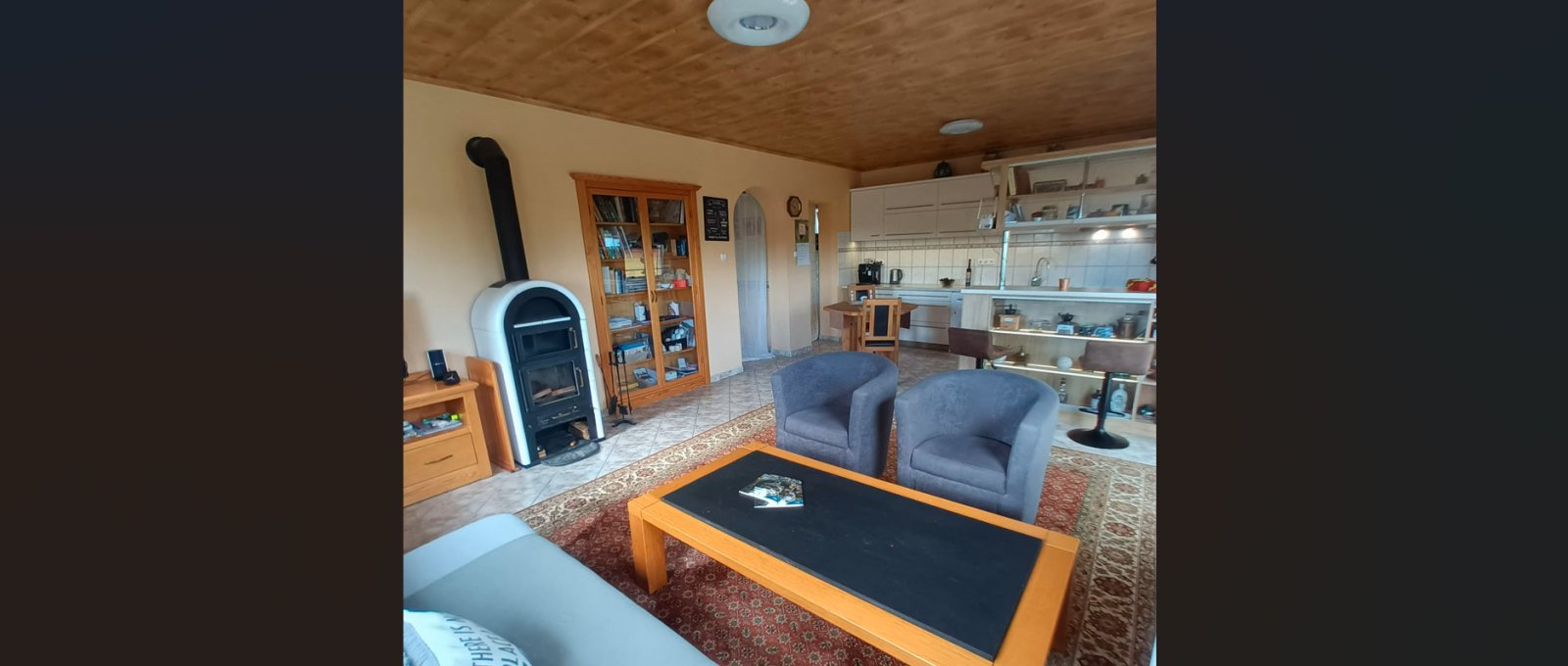 (AAA) Anspruchsvolles, zentral gelegenes Einfamilienhaus in excellentem Zustand (HGY8692)