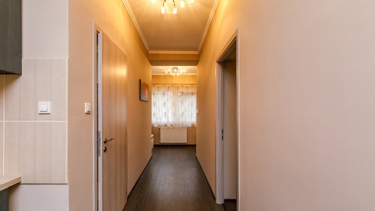 (AAA) Einfamilienhaus mit Pool in ruhiger Straße von Héviz (33395-2)