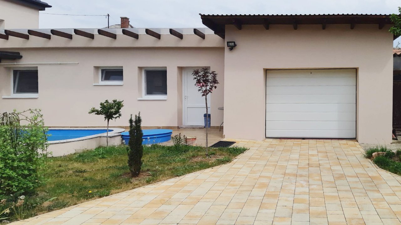 (AAA) Einfamilienhaus mit Pool in ruhiger Straße von Héviz (33395-2)