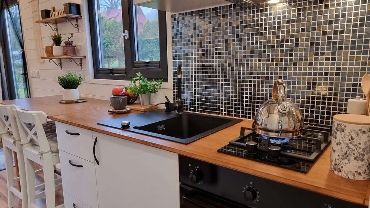 Premium Tiny House mit Offgrid-Ausbau (auf Anhänger) (WH8123-2)
