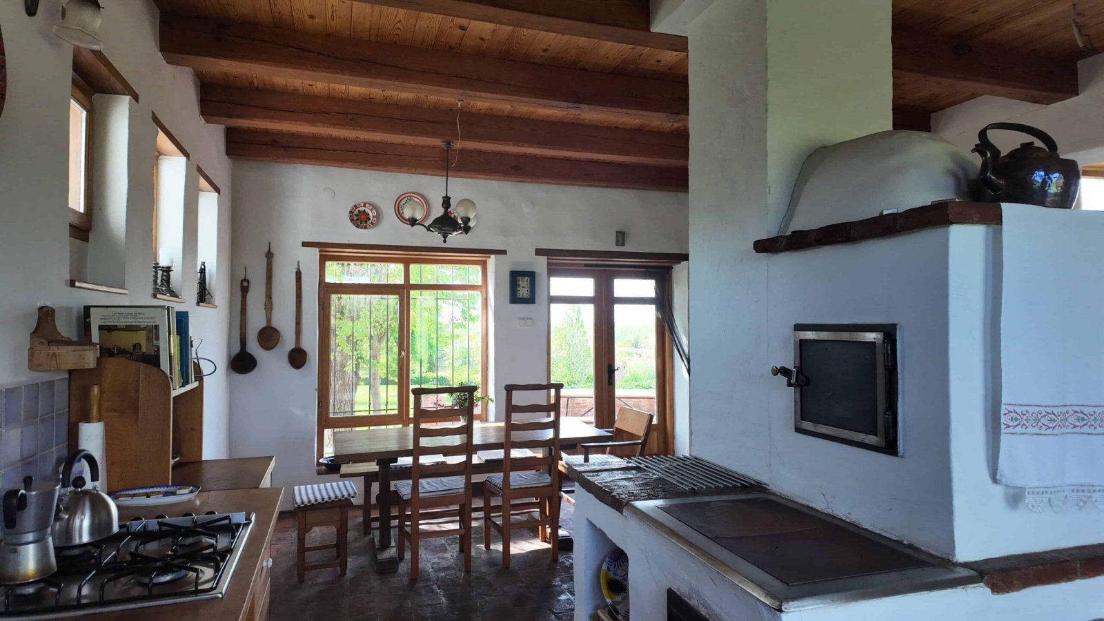 (AAA) Landhaus-Flair mit großem Grundstück bei Österreich (IB25148)