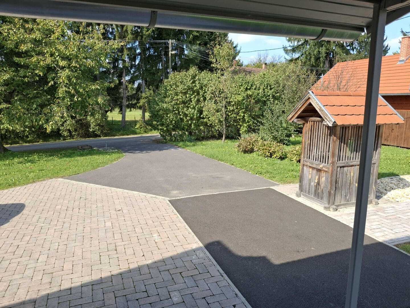 (AAA) Zwei kleine aber feine Einfamilienhäuser auf einem Grundstück (BI4284)