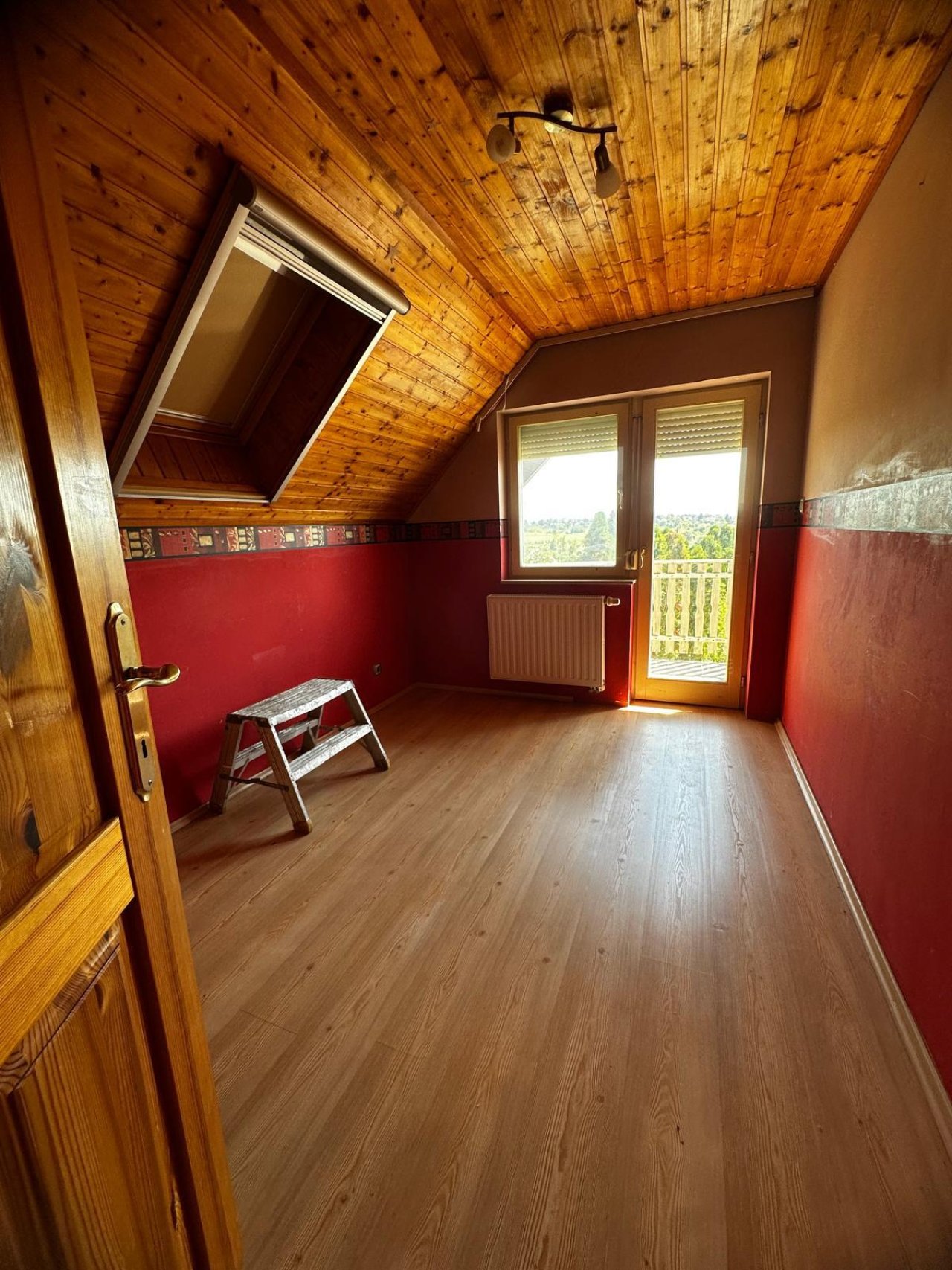 (ABA) Einfamilienhaus mit Panoramablick auf Héviz (BI1708)