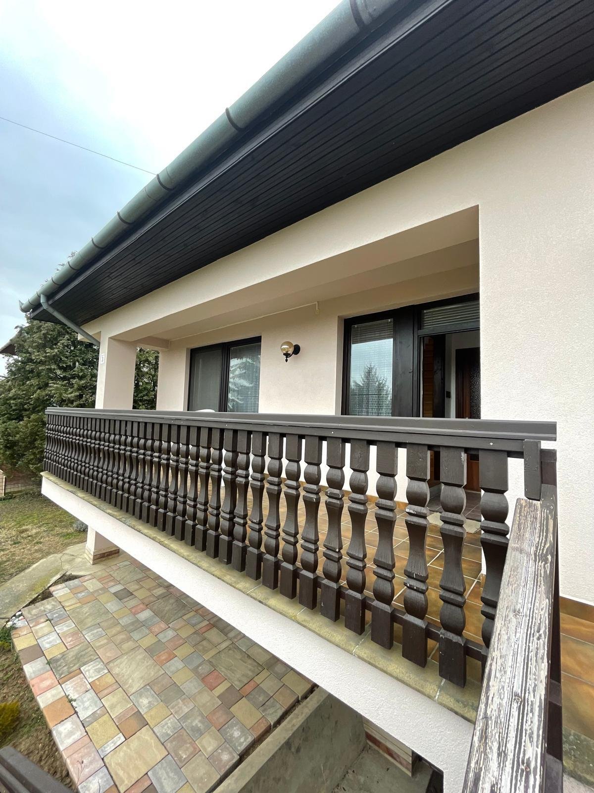 (ABA) Familienhaus für drei Generationen mit Panoramablick (BI6054)