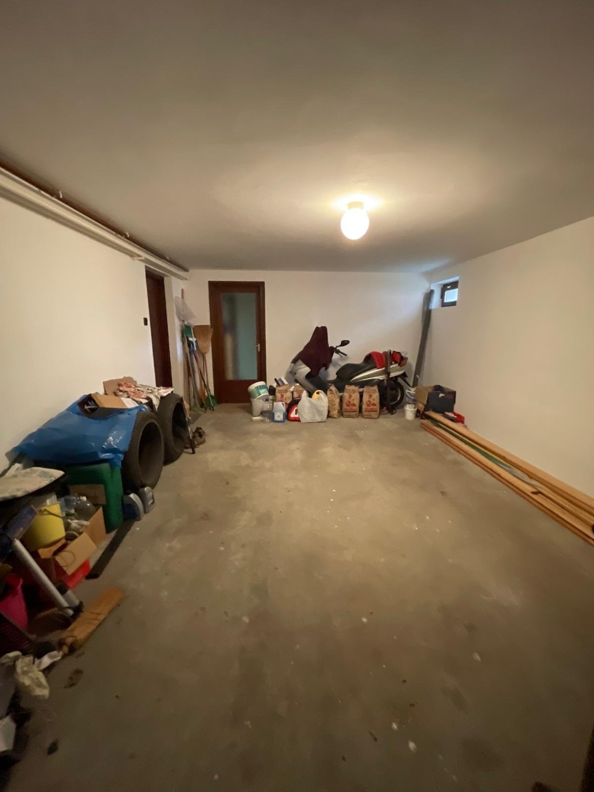 (ABA) Familienhaus für drei Generationen mit Panoramablick (BI6054)