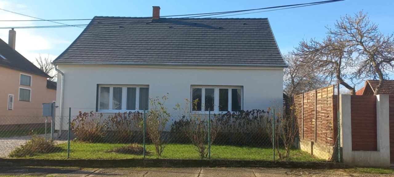 (AAA) Renoviertes Haus in ruhiger, harmonischer Umgebung (FB0114)