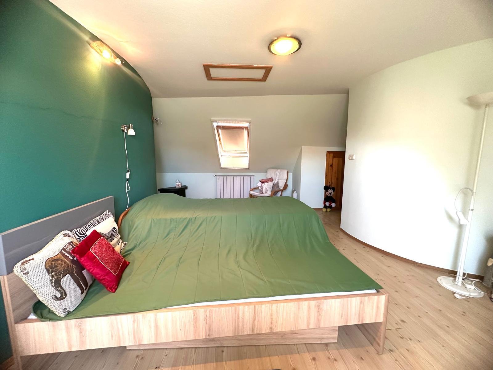 (AAA) Einfamilienhaus mit Praxis und Wohnungen (BI1798)