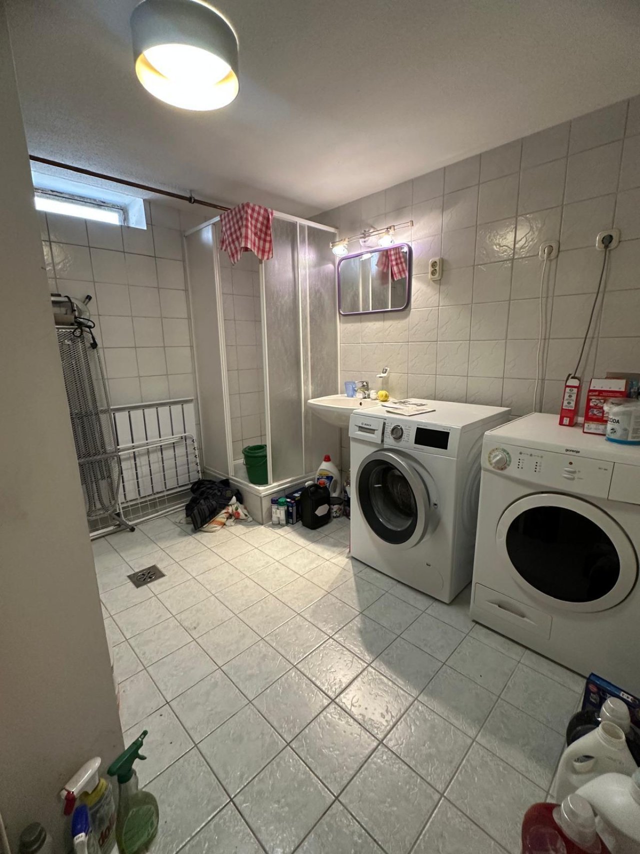 (AAA) Einfamilienhaus mit Praxis und Wohnungen (BI1798)
