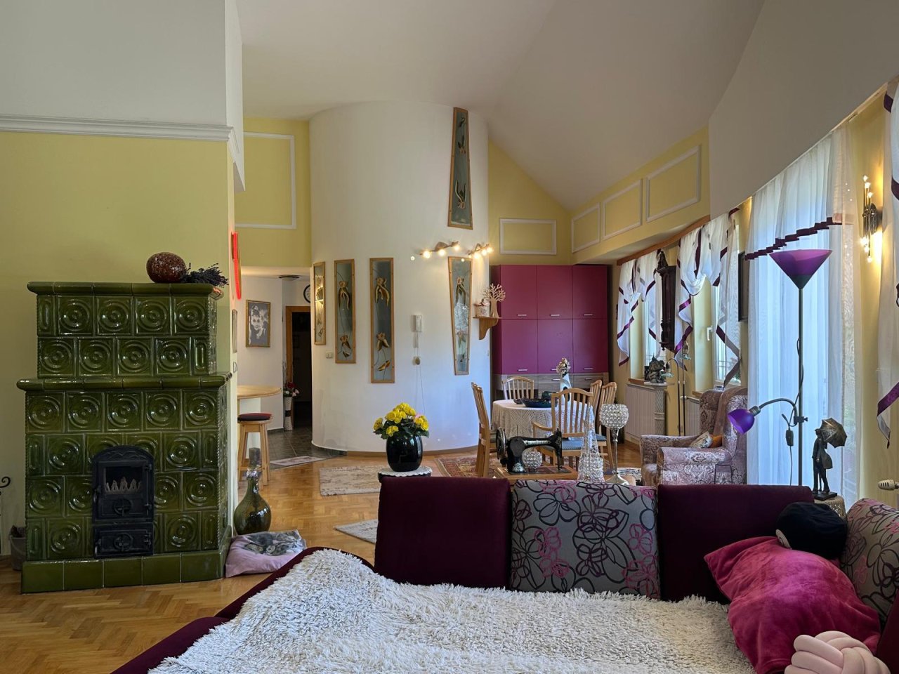 (AAA) Einfamilienhaus mit Praxis und Wohnungen (BI1798)