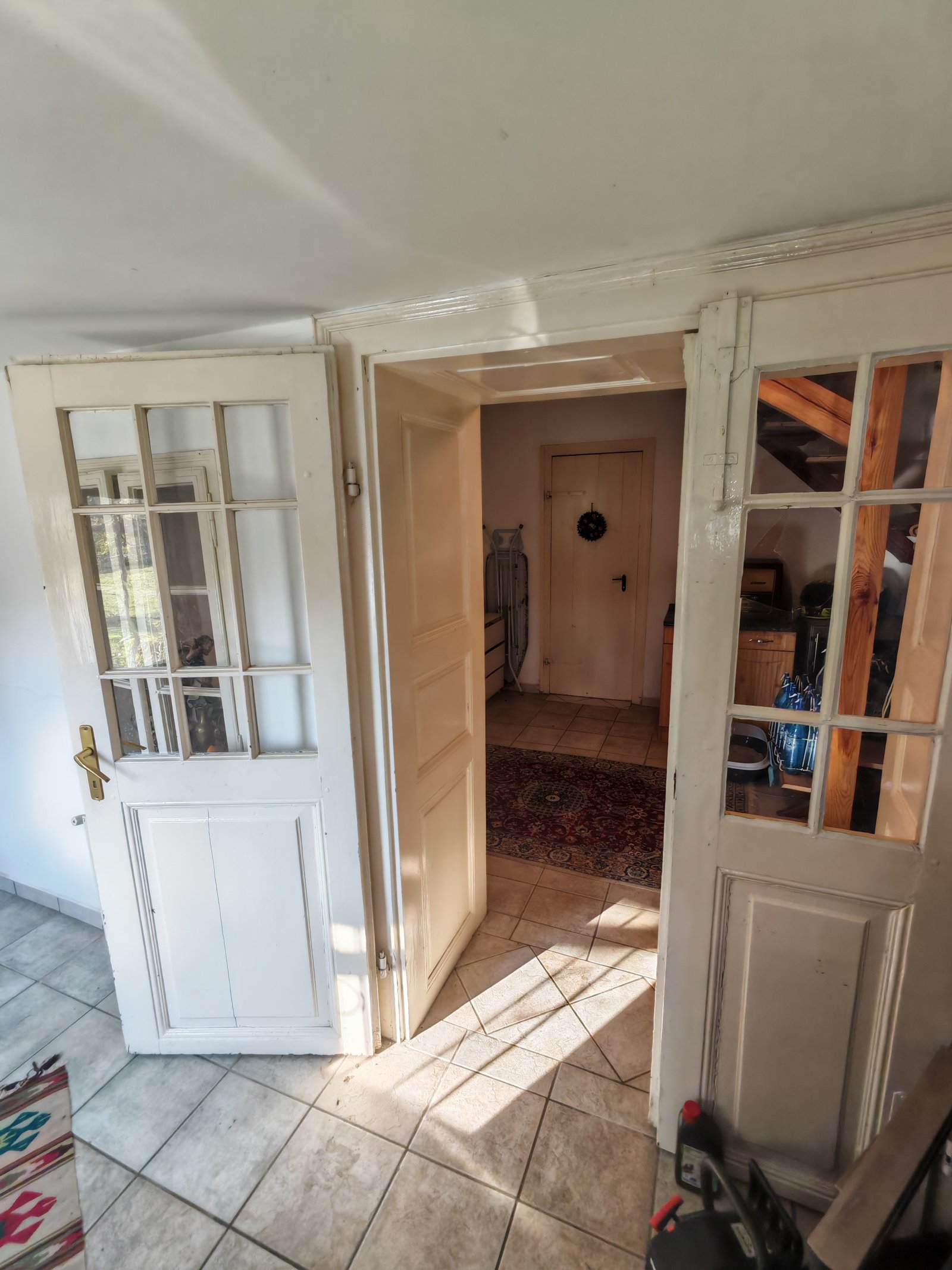 (AAA) Großes Landhaus mit Einliegerwohnung in sehr ruhiger, idyllischer Lage & trotzdem zentral (CM250-2)