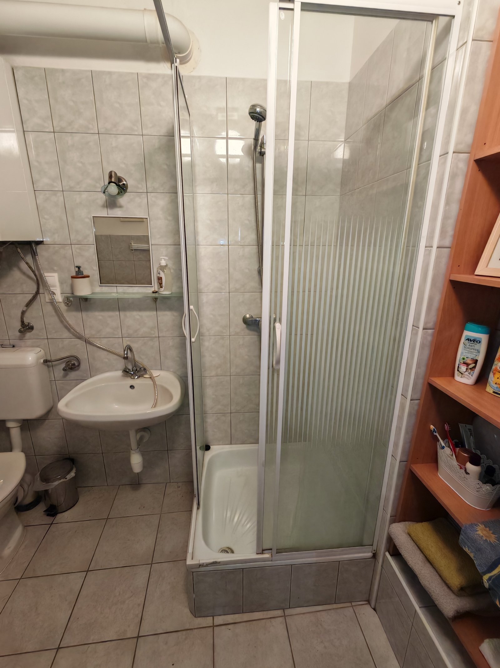 (AAA) Großes Landhaus mit Einliegerwohnung in sehr ruhiger, idyllischer Lage & trotzdem zentral (CM250-2)