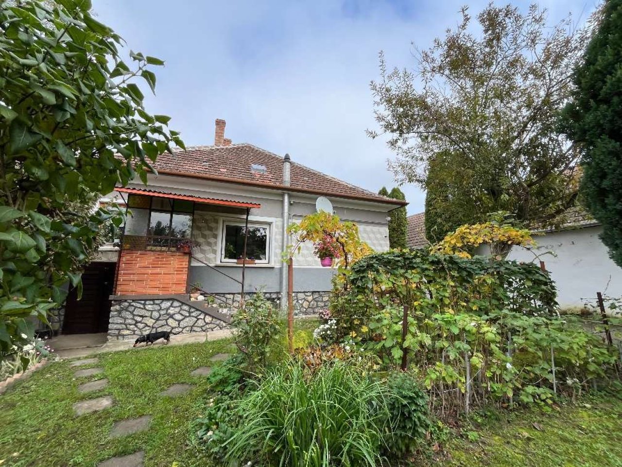 (AAA) Einfamilienhaus mit vielen Möglichkeiten (WH2800)