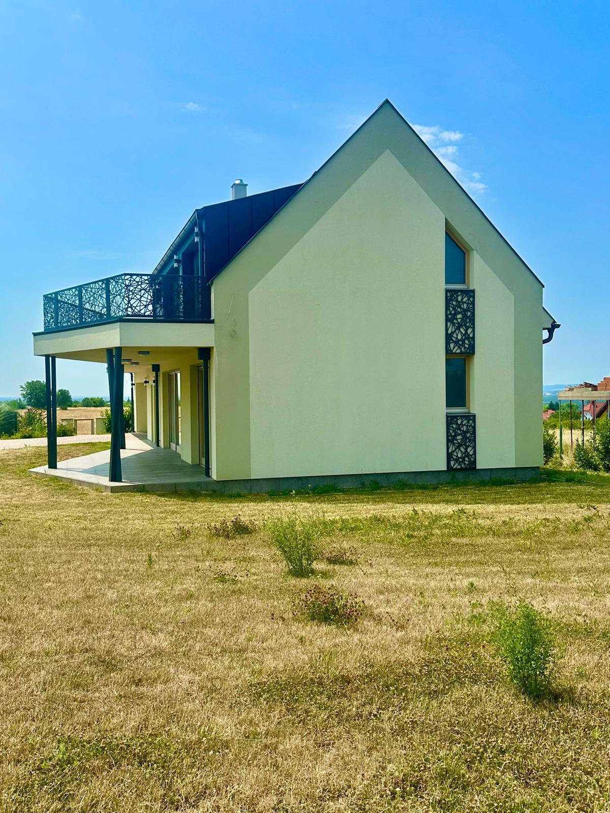(AAA) Neu erbautes, exklusives Einfamilienhaus