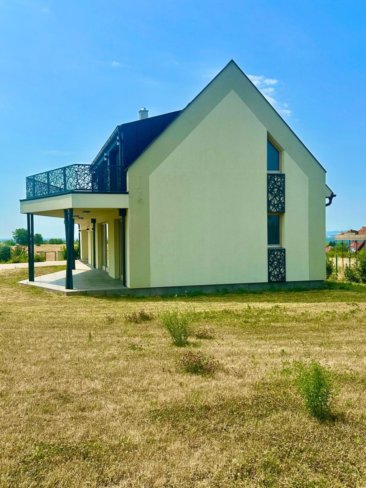 (AAA) Neu erbautes, exklusives Einfamilienhaus (BI6674)