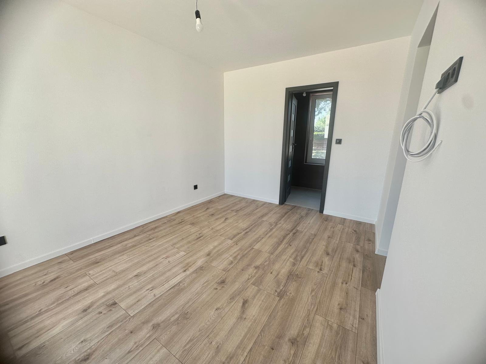 (AAA) Neu erbautes, exklusives Einfamilienhaus am Nordufer (BI9953)