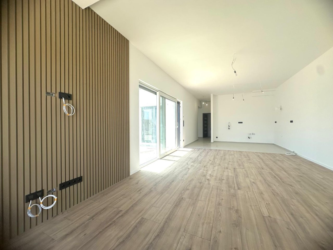 (AAA) Neu erbautes, exklusives Einfamilienhaus am Nordufer (BI9953)