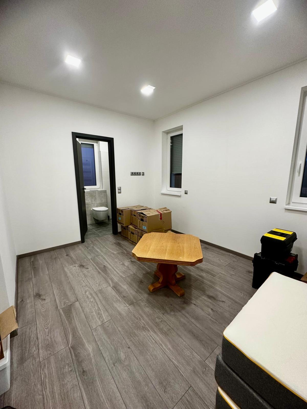 (AAA) Neu erbautes, exklusives Einfamilienhaus (IB7273)