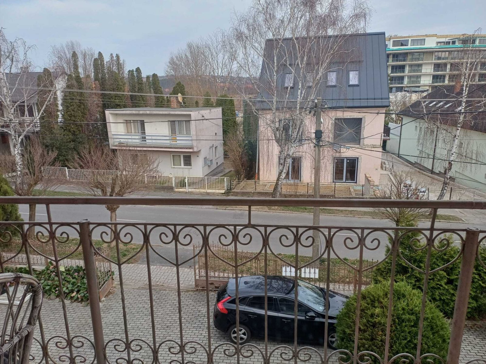 (AAA) 6 Apartments mit insgesamt 12 Zimmern (KE03)