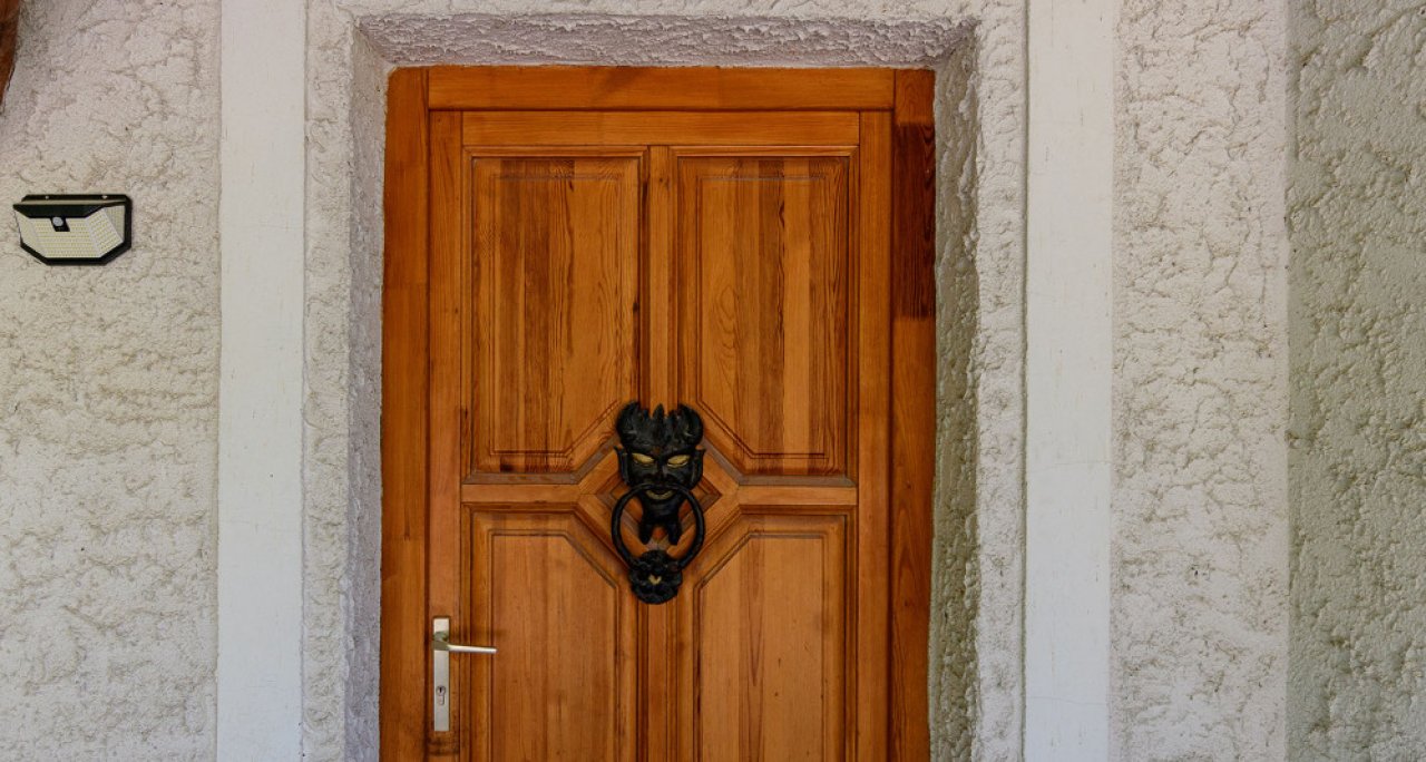 (AAA) Beeindruckenes Landhaus am Nordufer als auch repräsentater Firmensitz (11690)