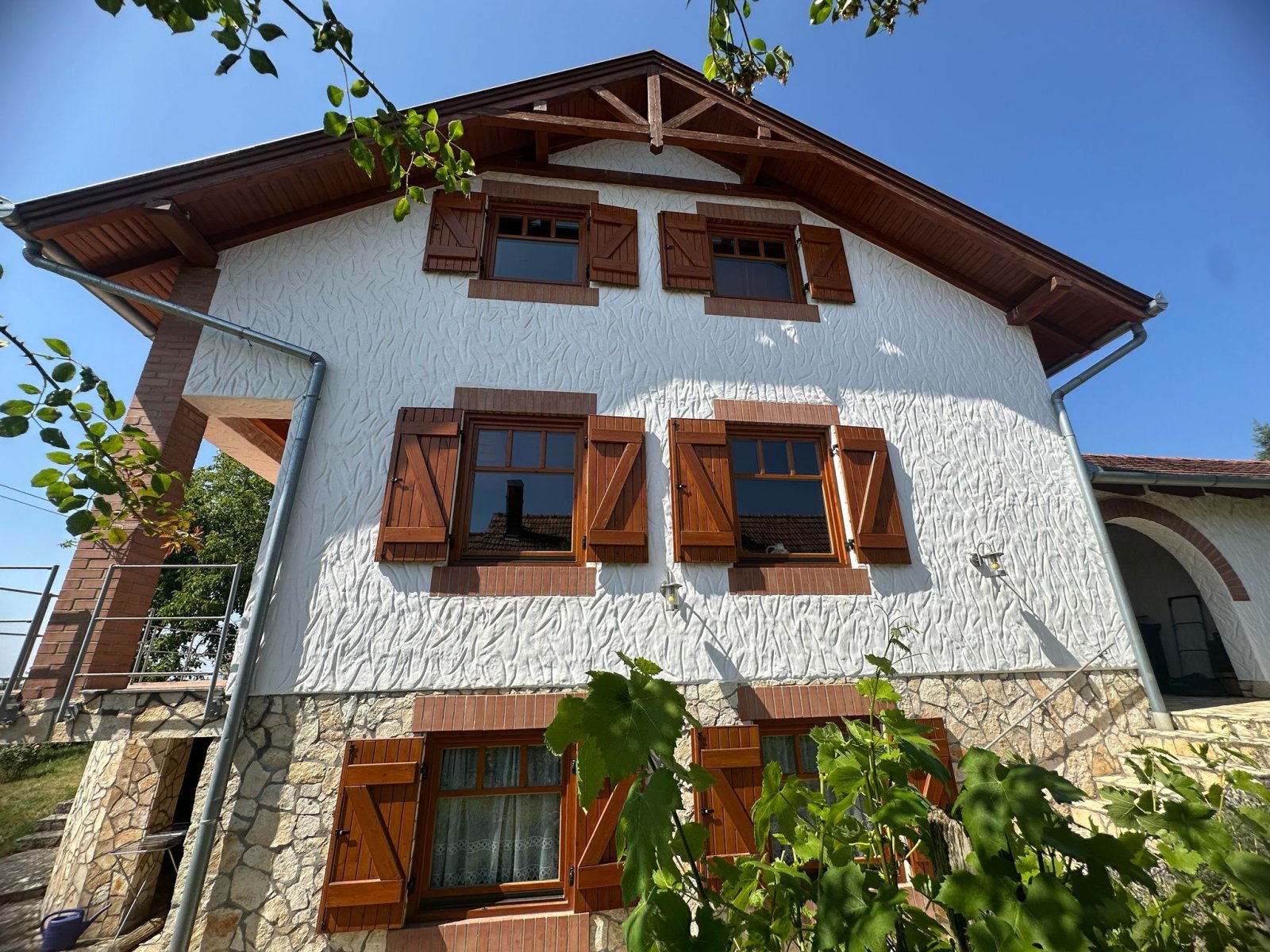 (AAA) Landhaus mit fantastischem Panoramablick oberhalb von Héviz (BI4325)
