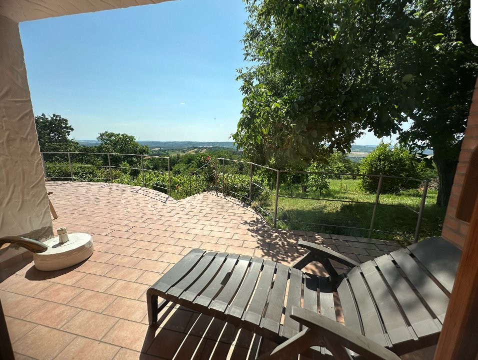 (AAA) Landhaus mit fantastischem Panoramablick oberhalb von Héviz (BI4325)