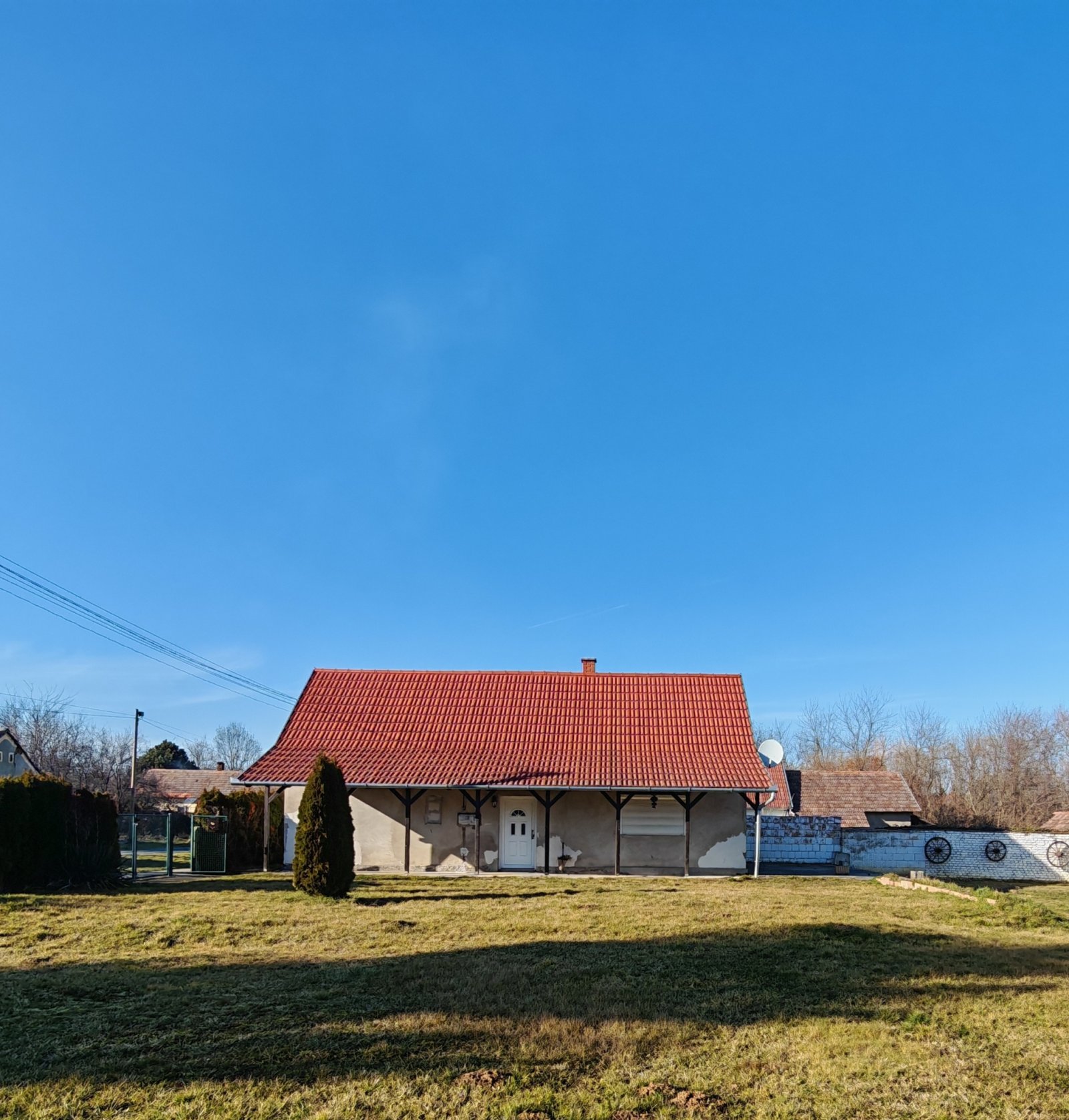 (ABA) Renoviertes Einfamilienhaus in ruhiger, naturnaher Lage mit Doppel-Grundstück