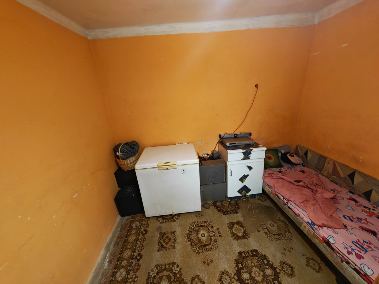 (ACA) Sanierungsbedürftiges Haus in ruhiger Umgebung (BB0578)