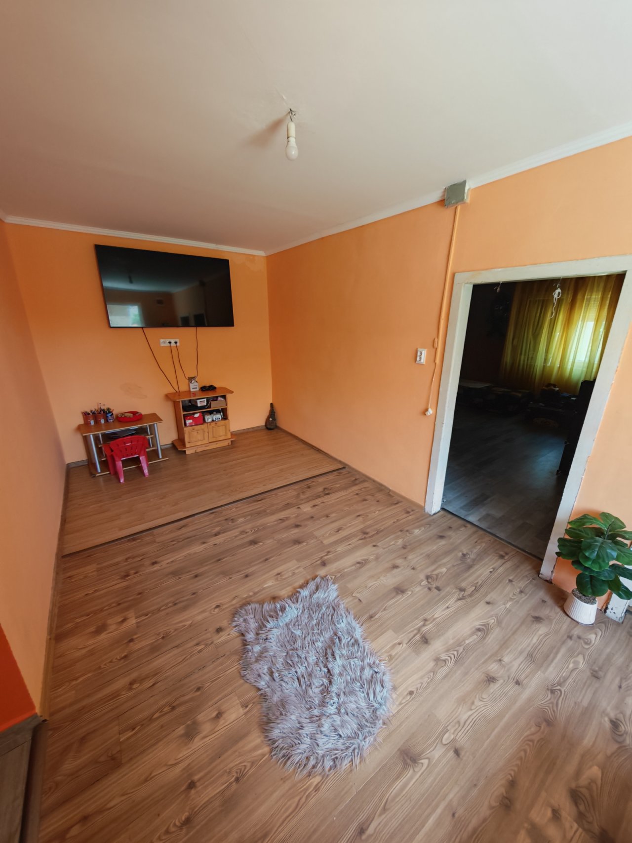 (BCA) Sanierungsbedürftiges Haus in ruhiger Umgebung (BB9366)