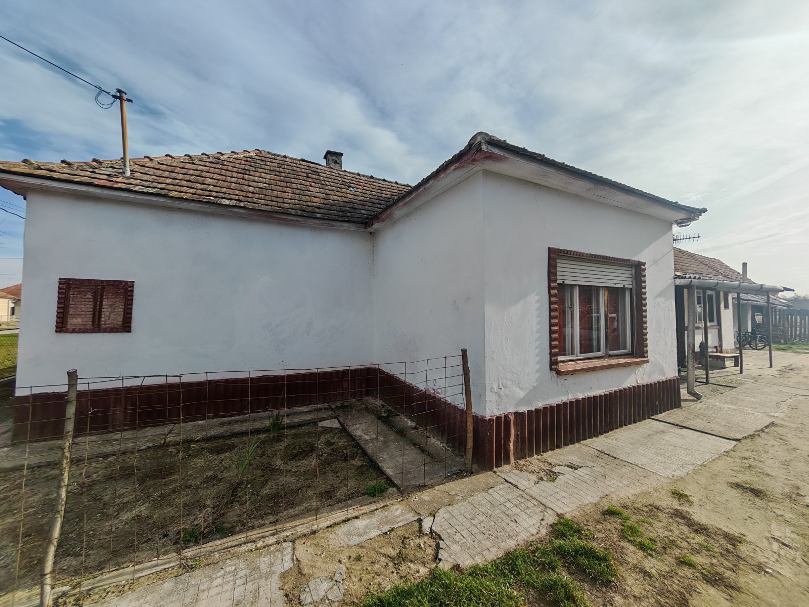 (BCA) Renovierungsbedürftiges Haus Nähe Slowenien