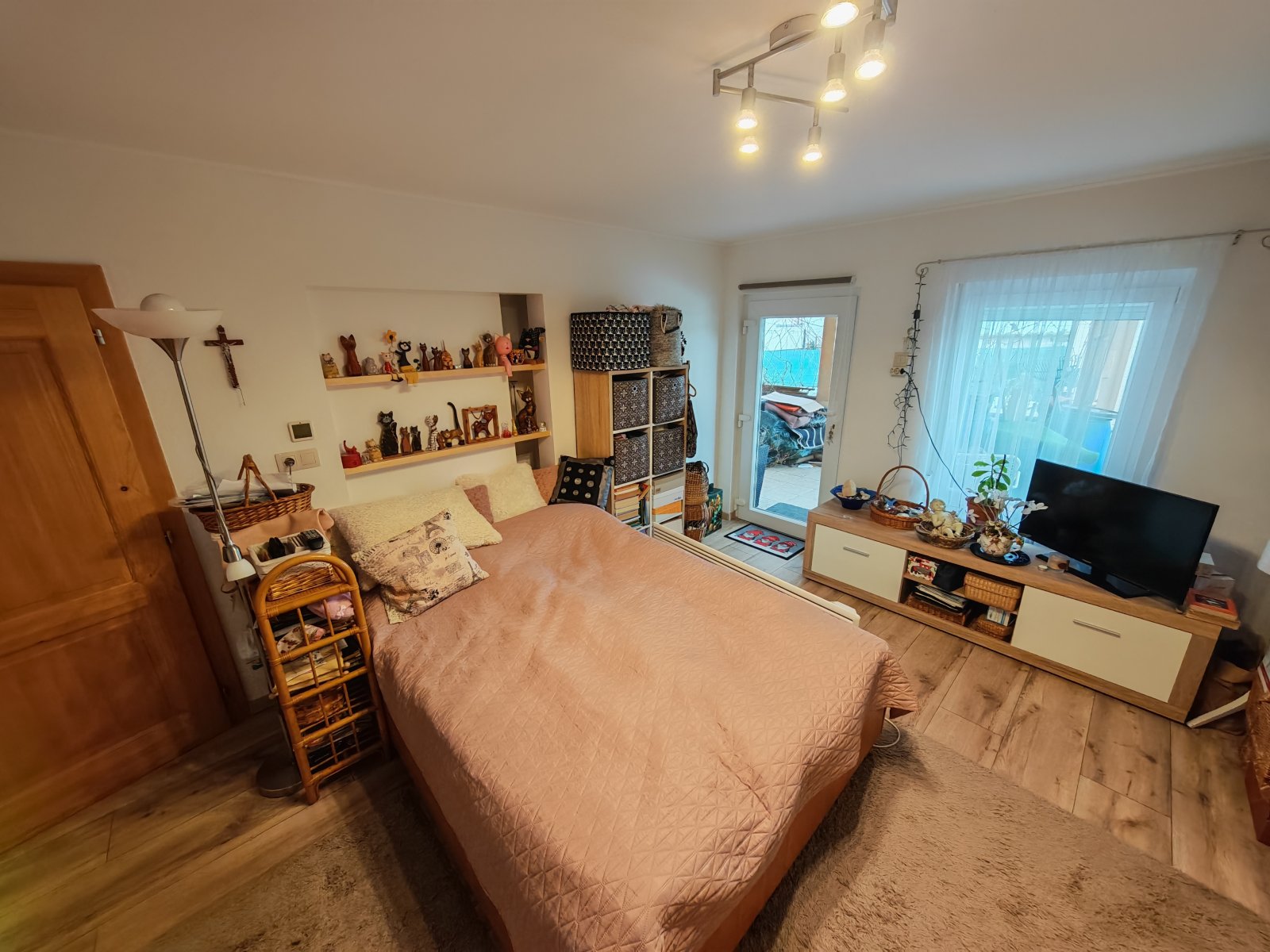 (AAA) Renoviertes Einfamilienhaus in ruhiger Lage (Sackgasse) (BB0129)