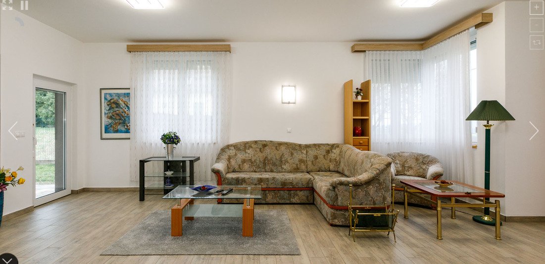 (AAA) Neu erbautes, exklusives Einfamilienhaus (33677)