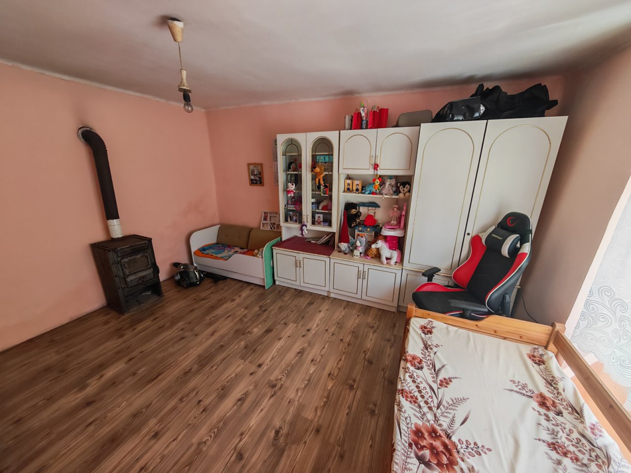 (BCA) Renovierungsbedürftiges Haus in ruhiger Umgebung (BB1126)