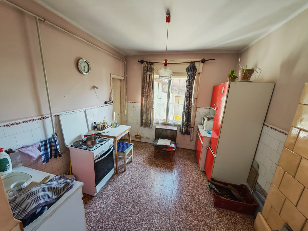 (ABA) Teilrenoviertes Einfamilienhaus in ruhiger Lage (BB4741)