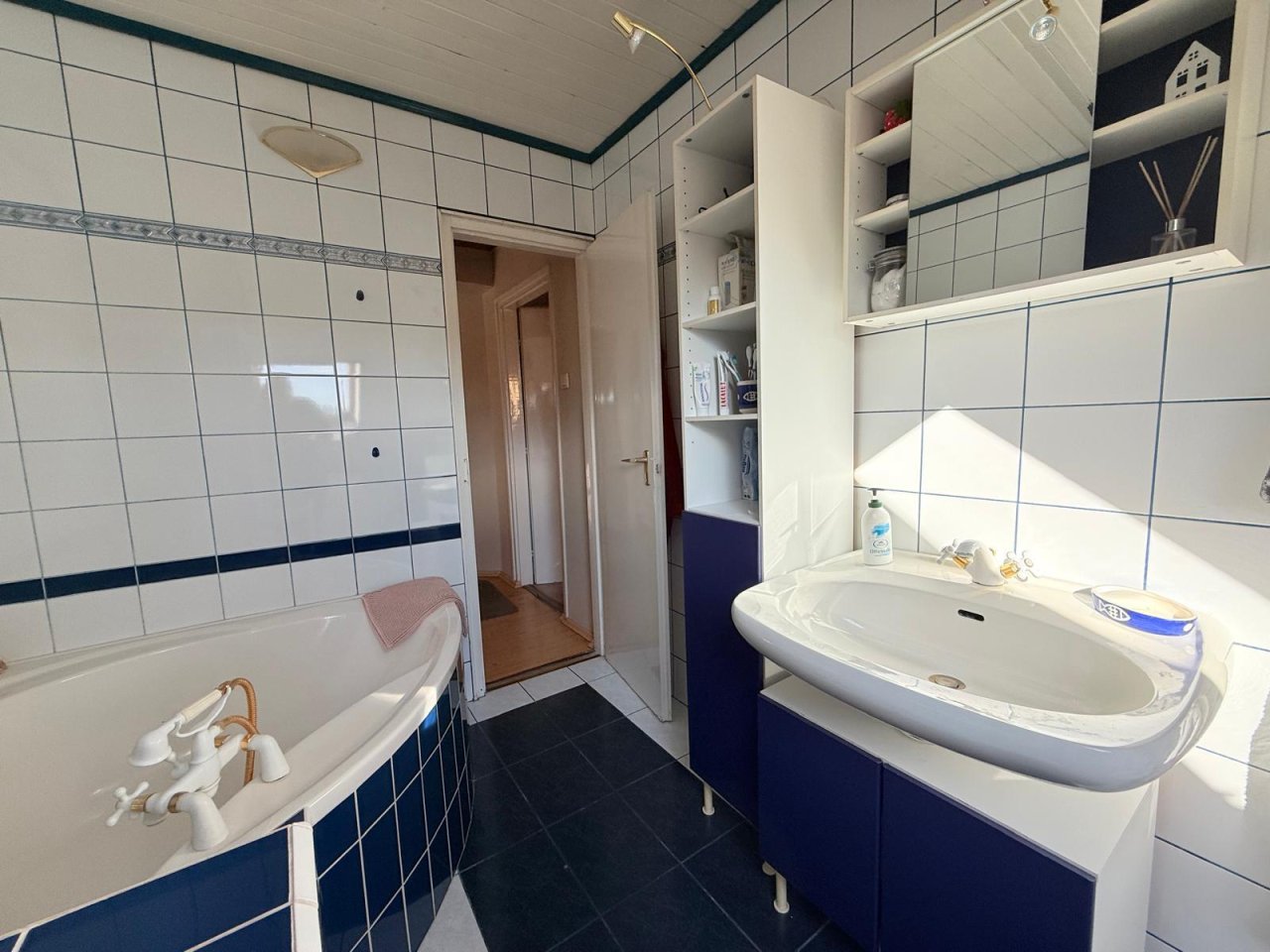 (AAA) Luxuriöses Traumhaus mit Fernblick (DH4639)