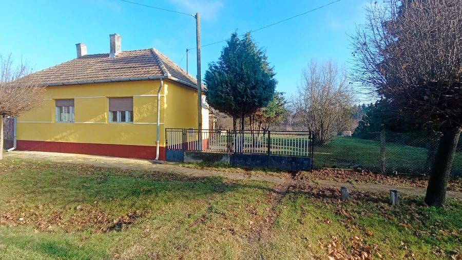 (ABA) Ein gutes Wohnhaus in einer ruhigen und netten Gegend