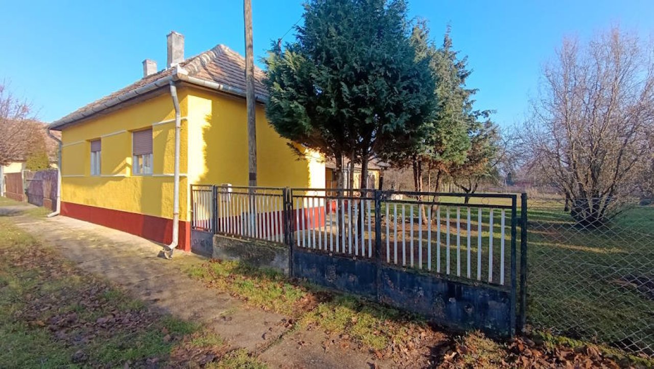 (ABA) Ein gutes Wohnhaus in einer ruhigen und netten Gegend (FER2137)