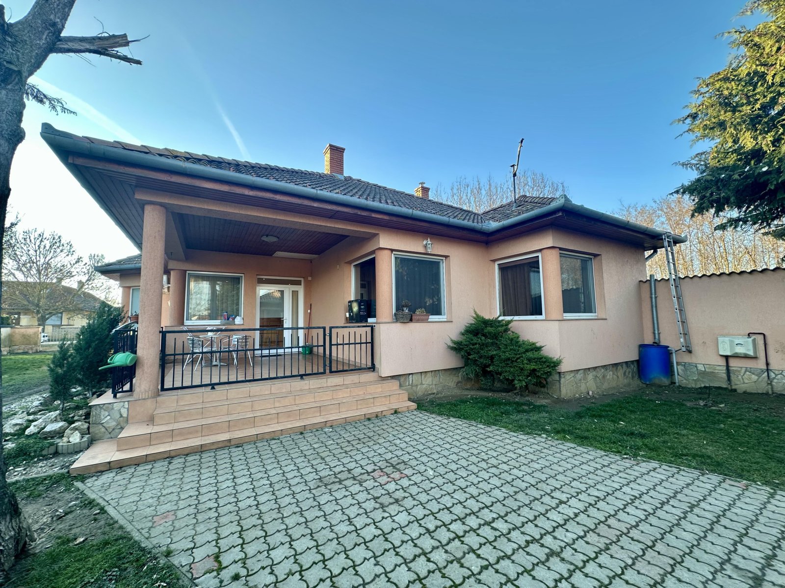(AAA) Renoviertes Einfamilienhaus in ruhiger, naturnaher Lage