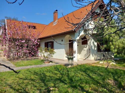 (AAA) Einfamilienhaus in ruhiger, familienfreundlicher Gegend (FB1111)
