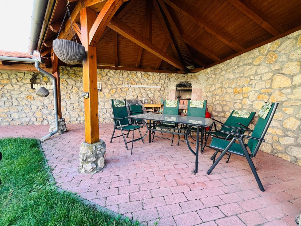 (AAA) Renoviertes Zweifamilienhaus in Strandnähe (ESP1432)